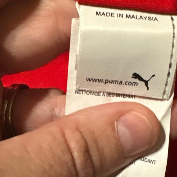 Scuderia Ferrari Men’s XL Sportswear Tonal Shield Tee Logo Red Car Collector - Picture 9 of 14